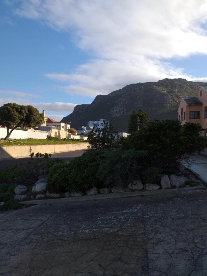 Royal@Sea2 Hotel Muizenberg Exterior photo
